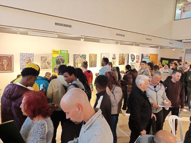 Participantes en feria de empleo