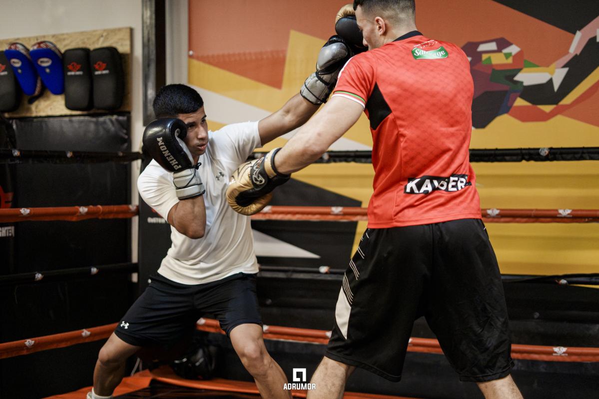Entrenamiento y campeonato boxeo