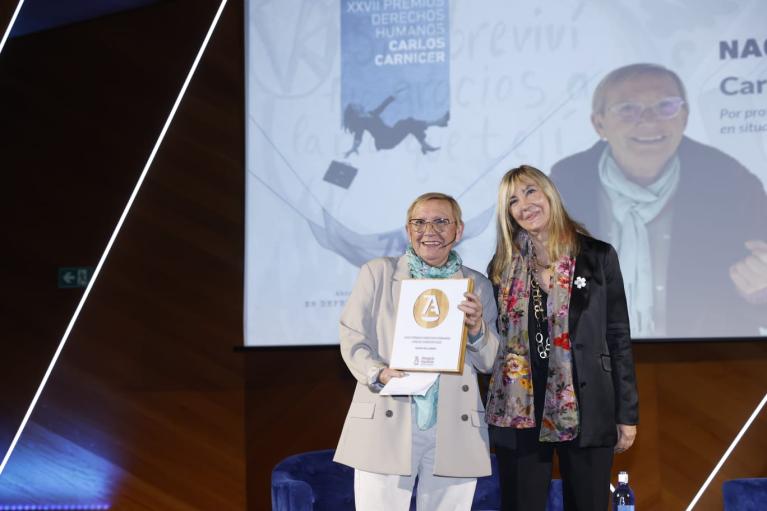 premio Nacho de la mata a Carmen Díaz