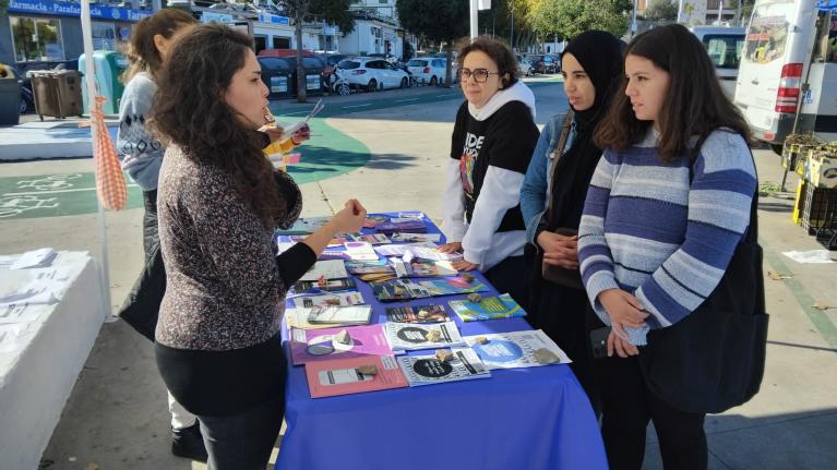 Salir del circulo punto violeta 25N-2