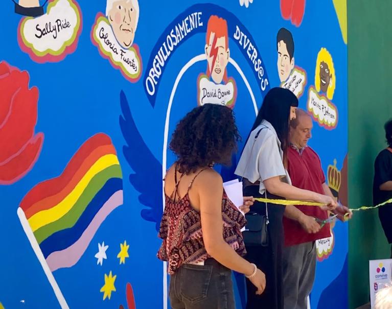 Orgullosamente Diversas Inauguracion artista y alcalde