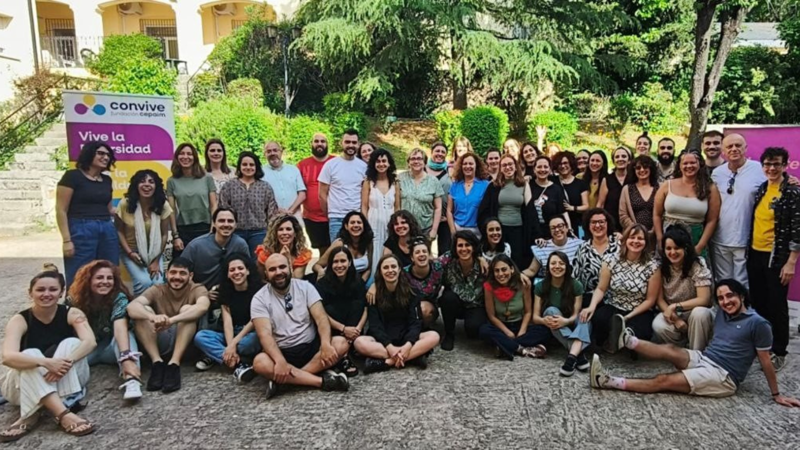 Balance de impacto Adelante+ foto de equipo
