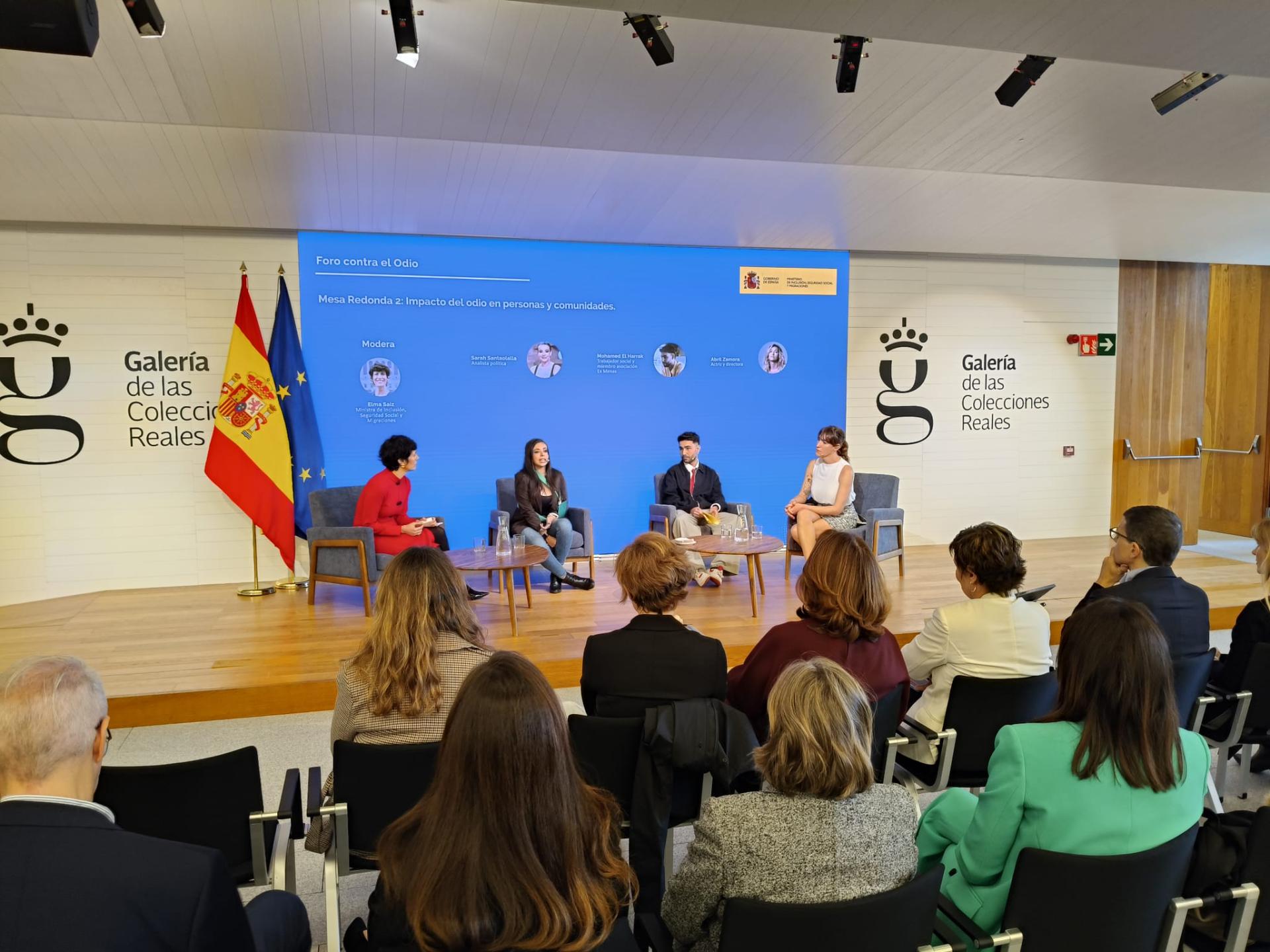Foro contra el odio mesa