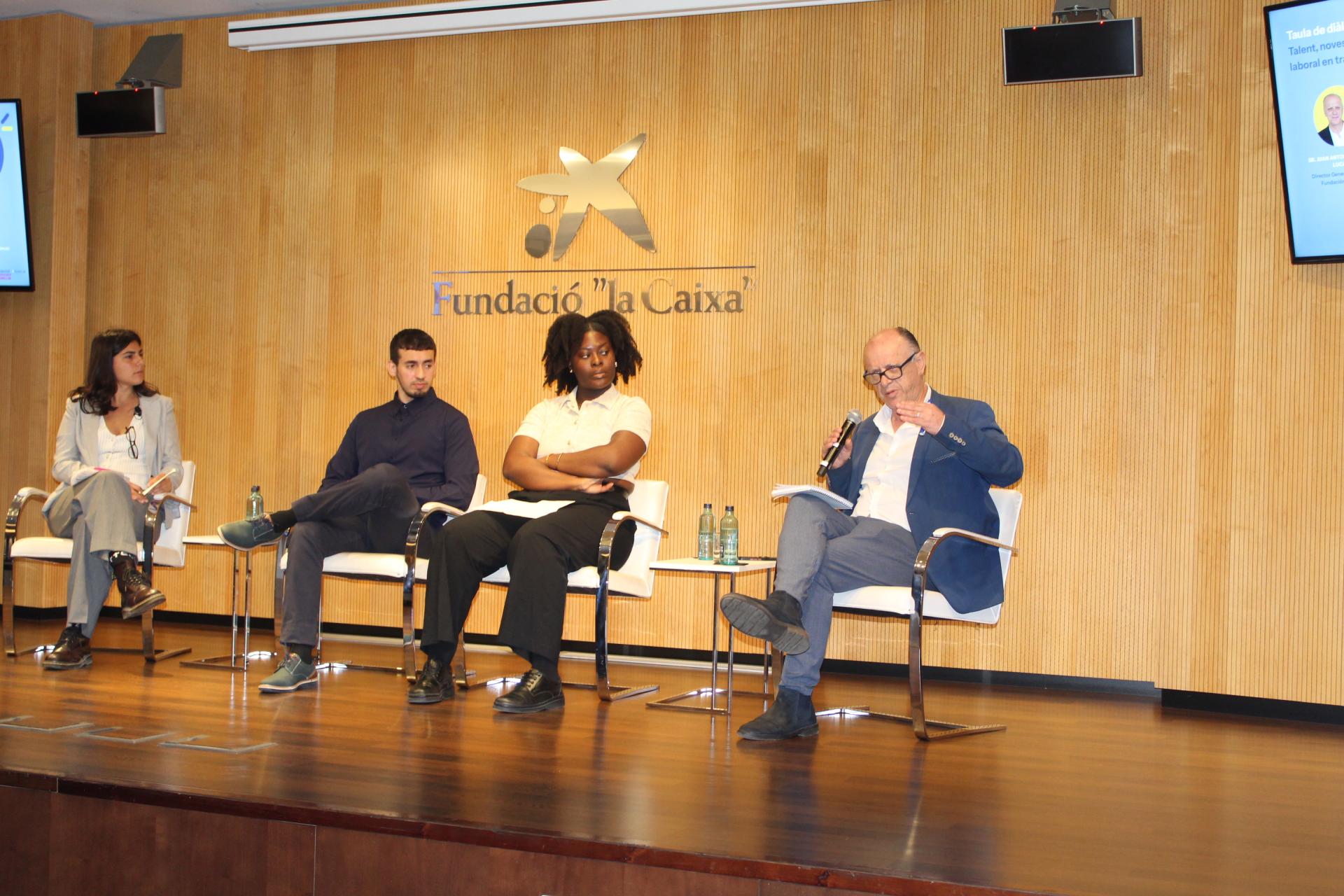 III Foro Talento y Diversidad Mesa 3 foto1