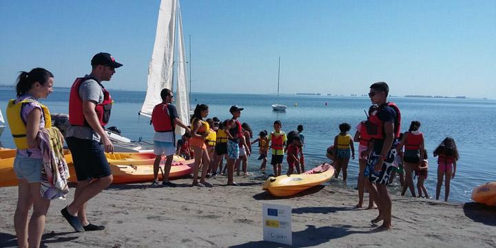 Fundacion Cepaim en Cartagena jornada deportes nauticos menores 1