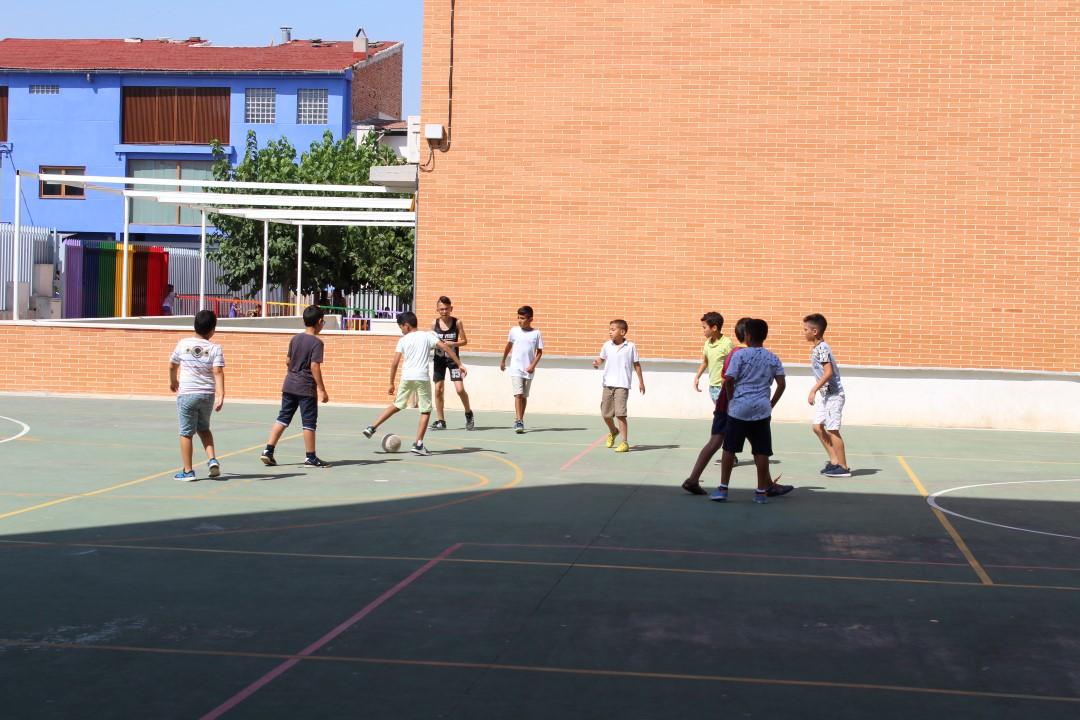 Comienzan las colonias urbanas del programa CaixaProinfancia
