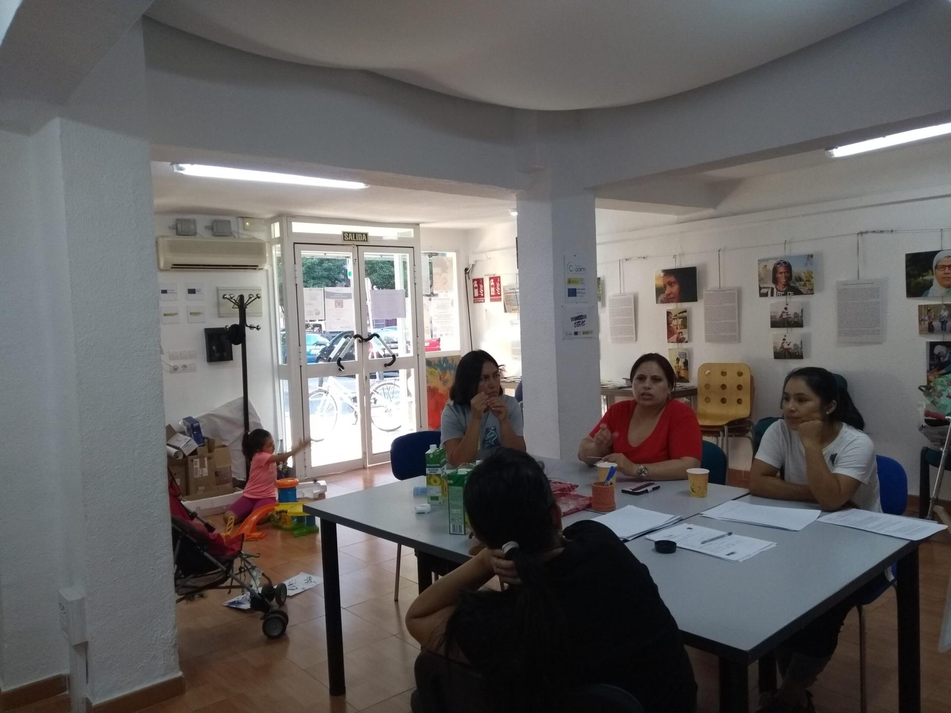 Colectivo amazonas Sevilla