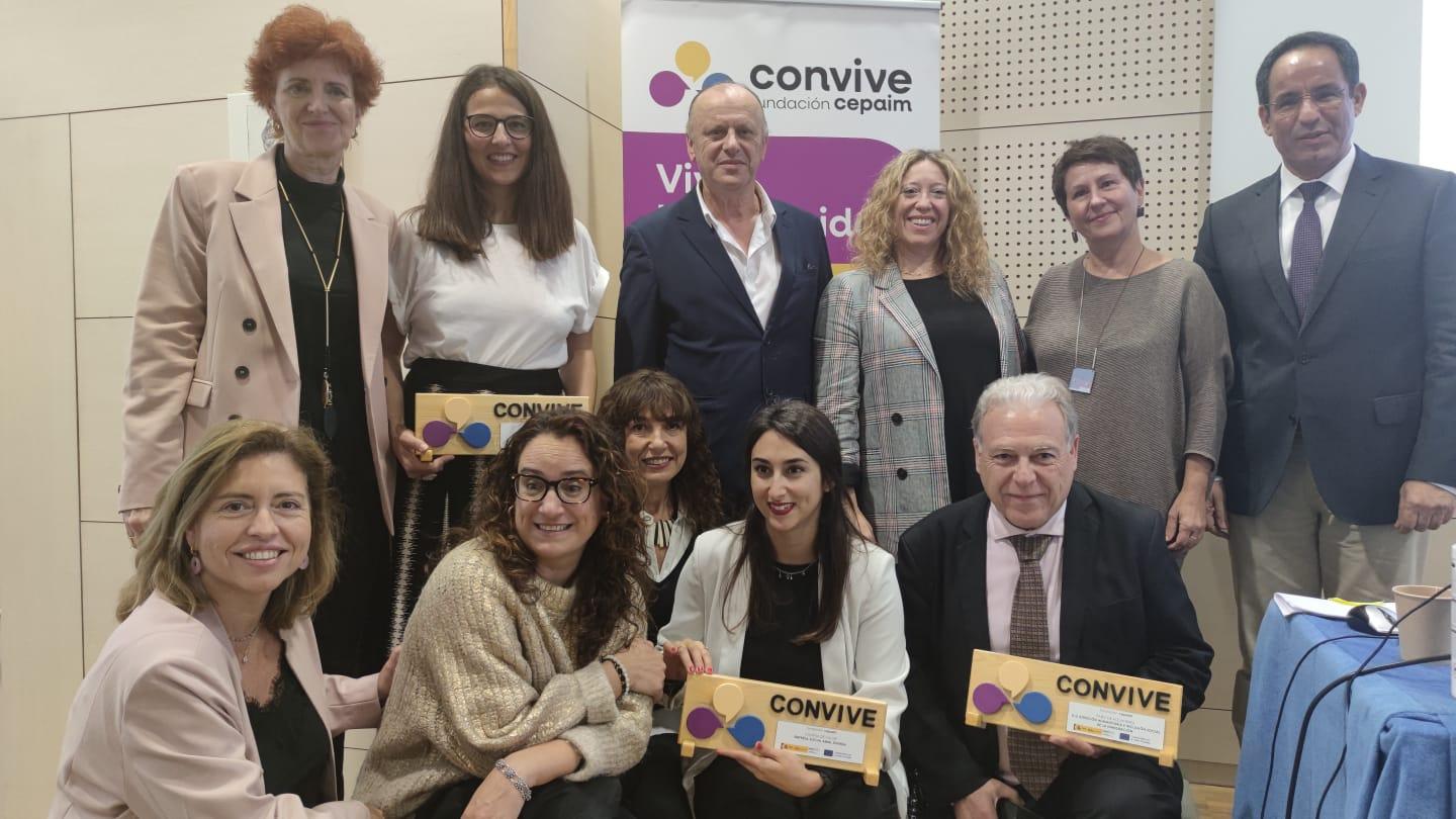 Foto de familia con entidades reconocidas CONVIVE Fundación Cepaim