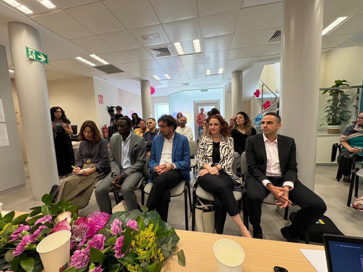 Asistentes a las jornada de inauguración del centro de Las Palmas de Gran Canaria