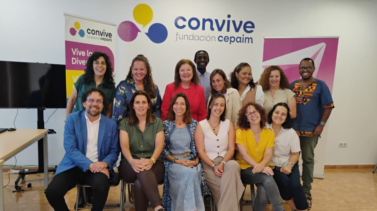 Foto de equipo Adelante Canarias Inauguración centro Fuerteventura
