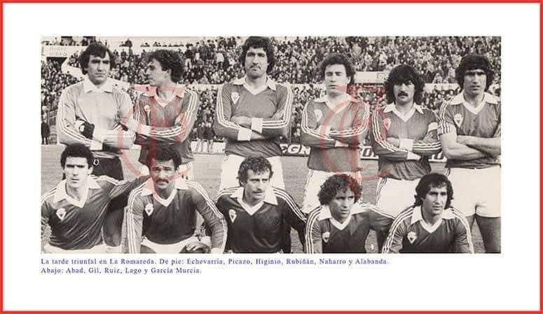 Foto romareda Juan Pedro de joven con compañeros futbolistas
