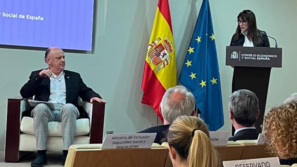 Cistina Estévez Navarro Vicepresidenta del CES de España y Juan Antonio Segura CONVIVE Fundación Cepaim