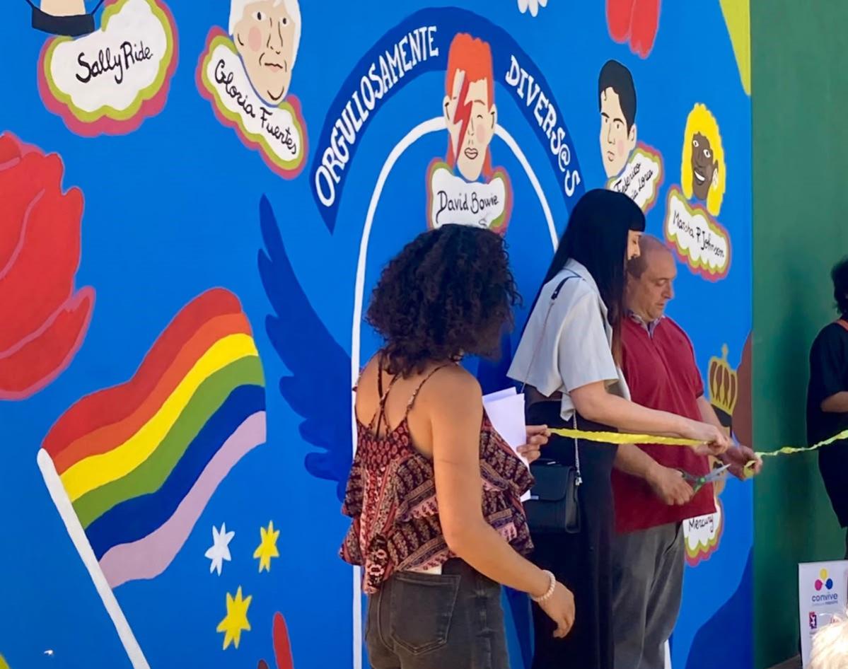Orgullosamente Diversas Inauguracion artista y alcalde