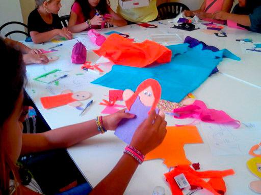 taller marionetas Menores Cartagena Cepaim