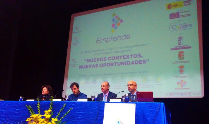 mesa presentacion jornadas cepaim emprende bolaños