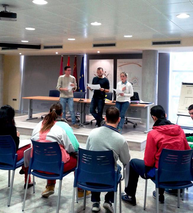 presentacion proyecto gps para jovenes y familias en riesgo de exclusion cepaim lorca 2