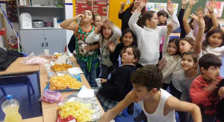 Fiesta Navidad CaixaProinfancia Cepaim Valencia web 7