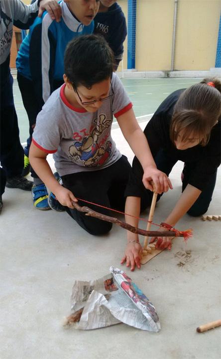 Taller Prehistoria CaixaProinfancia Cepaim Murcia 5