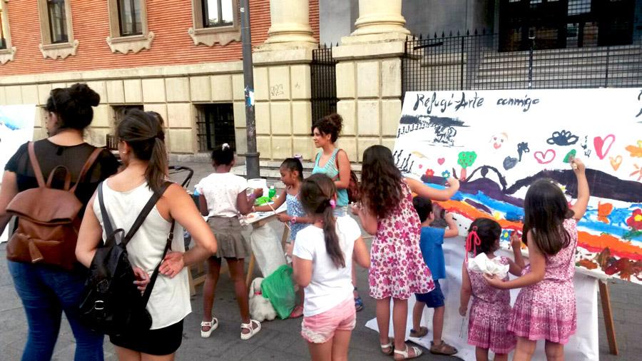 refugiArte Cepaim Murcia Acto Plaza Merced mural comun