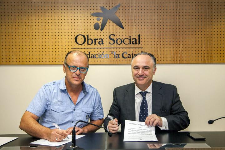 firma convenio cepaim y la caixa proyecto menores familias cepaim huelva