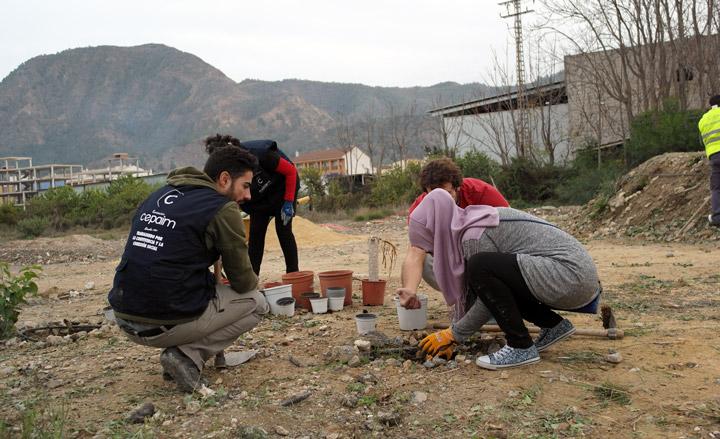 convivencia vecinal y participacion beniajan la estacion