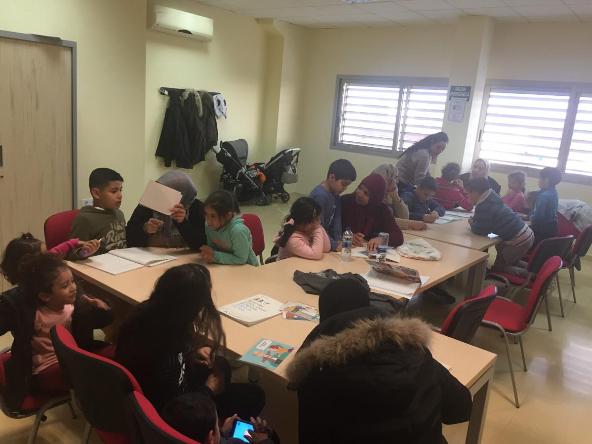 Talleres Familiares "Aprender Juntos, Crecer en Familia"