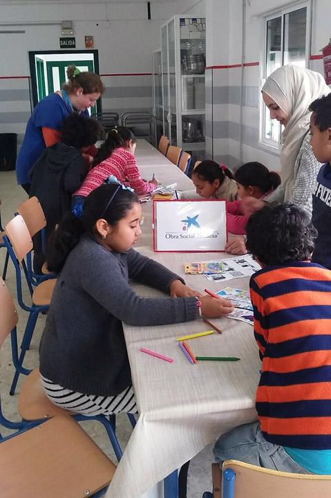 Menores Fundacion Cepaim Huelva desayuno saludable la Caixa