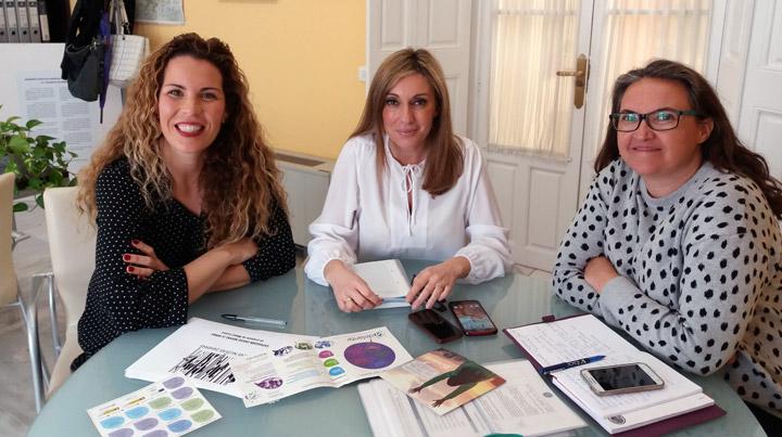 Reunion fundacion Cepaim Sevilla Coordinadora Instituto Andaluz de la mujer