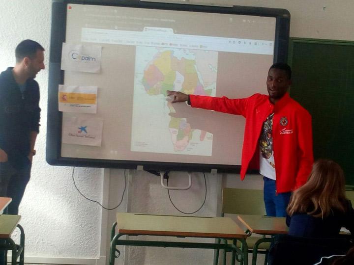 Participacion Aula de la Experiencia en Fundacion Cepaim en Lepe