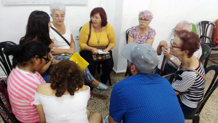 Pequeño Grupo Vecinal Fundacion Cepaim en Valencia Proyecto Reflejads