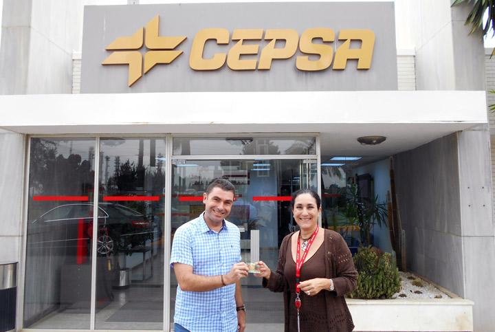 Donacion tarjetas carburante Fundacion Cepsa Fundacion Cepaim en Huelva reto 12 millones