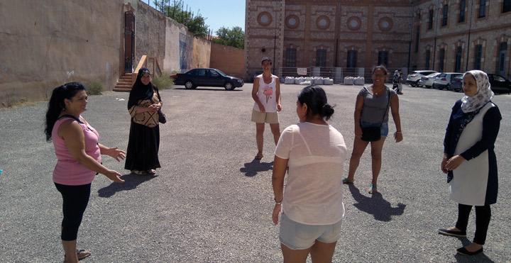 Taller empleabilidad quierete Fundacion Cepaim en Teruel Programa Adelante 