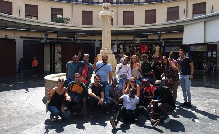 Paseo cultural Fundacion Cepaim en Valencia Participantes Programas Acogida