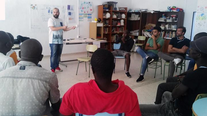 Taller hombres de cuidados fundacion Cepaim en Lepe2