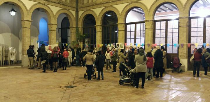 Actividad 25 N Alzira Comunidad Intercultural teatro web