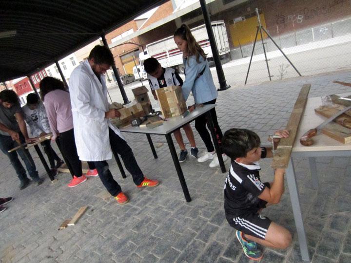 Fundacion Cepaim en Murcia Elaboracion cajas nido   MedioAmbiente 2