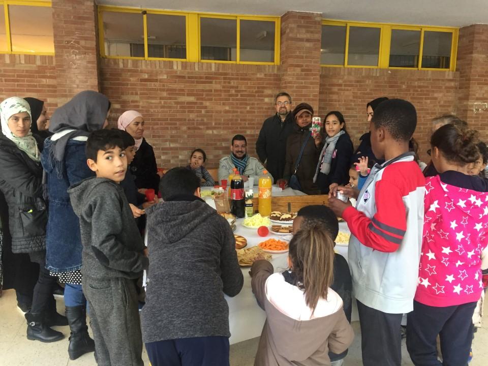 Familias CaixaProinfancia disfrutando de la fiesta de invierno en Alguazas
