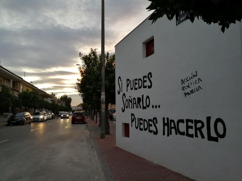 Acción poética y menores del programa CaixaProinfancia en Beniaján (Murcia)