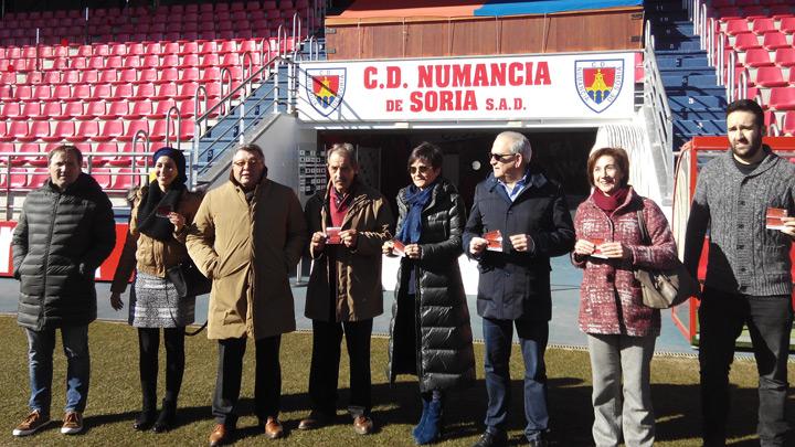 Entrega bonos CD Numancia Fundacion Cepaim en Soria
