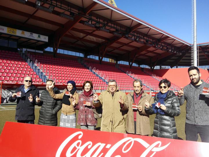 Entrega bonos CD Numancia Fundacion Cepaim en Soria2