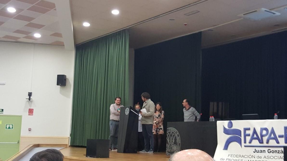Entrega de premios buenas prácticas Juan González otorgado por FAPA RM