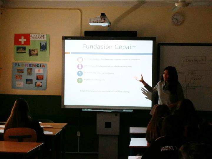 SesionesInterculturalidad fundacion Cepaim en Sevilla IES Azahar4
