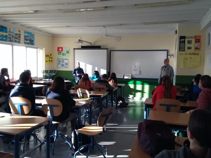 SesionesInterculturalidad fundacion Cepaim en Sevilla IES Azahar6