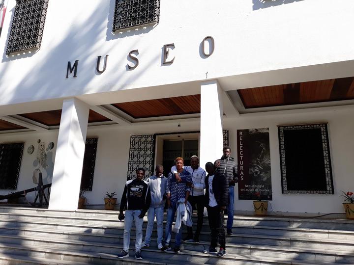 Visita Museo de Huelva Fundacion Cepaim programa acogida y PI2