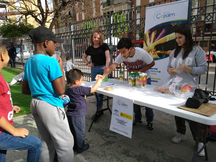 JuegosEnlasPlazas FundacionCepaimenSevilla 012 DelMundo