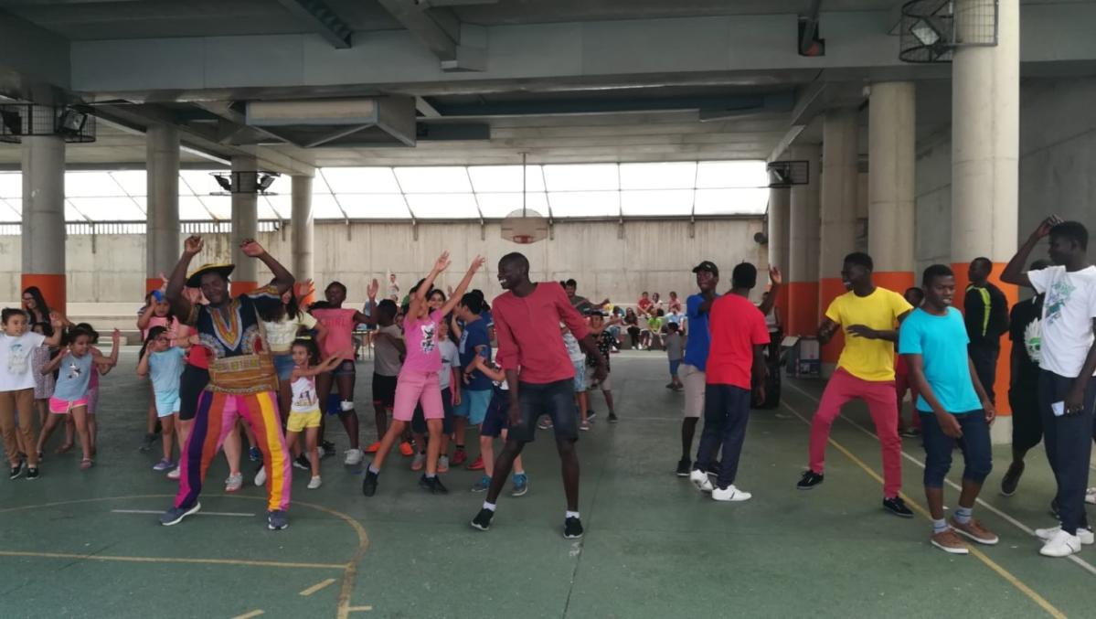 Acercamos la cultura africana a los niños y niñas del programa CaixaProinfancia en Molina de Segura (Murcia)
