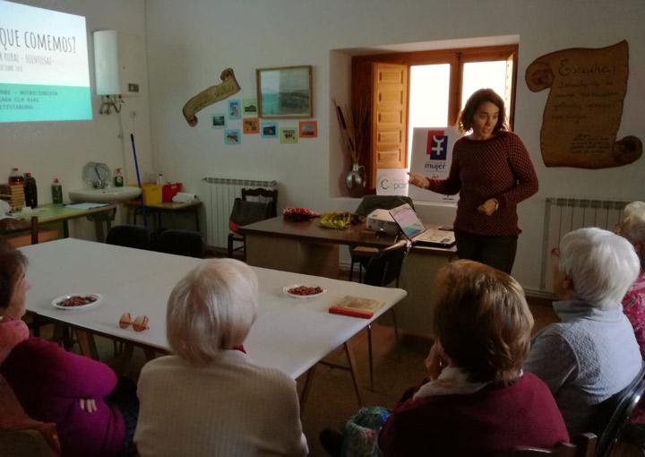 DiadelaMujerRural Fuentelsaz CentroMujer MolinadeAragon octubre2018 1