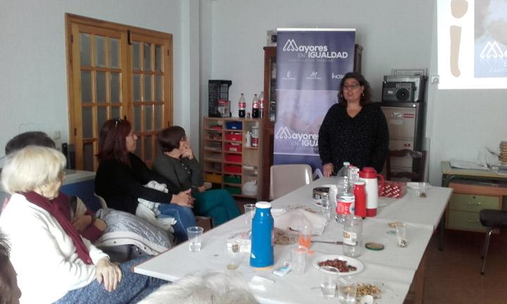 DiadelaMujerRural Fuentelsaz CentroMujer MolinadeAragon octubre2018 3