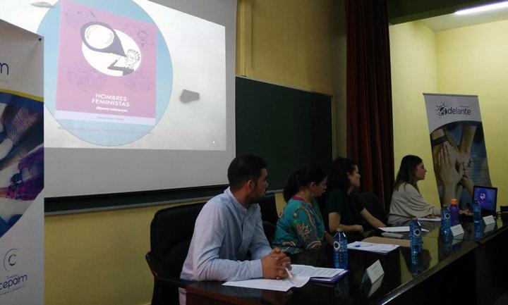 FormacionProfesionalesAdelante Merida octubre2018 mesadialogo