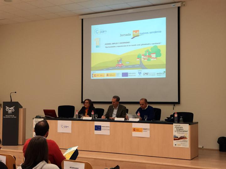 JornadaNuevosSenderos 3 Caceres Oportunidadesempleo Cepaim UniversidaddeExtremadura noviembre2018